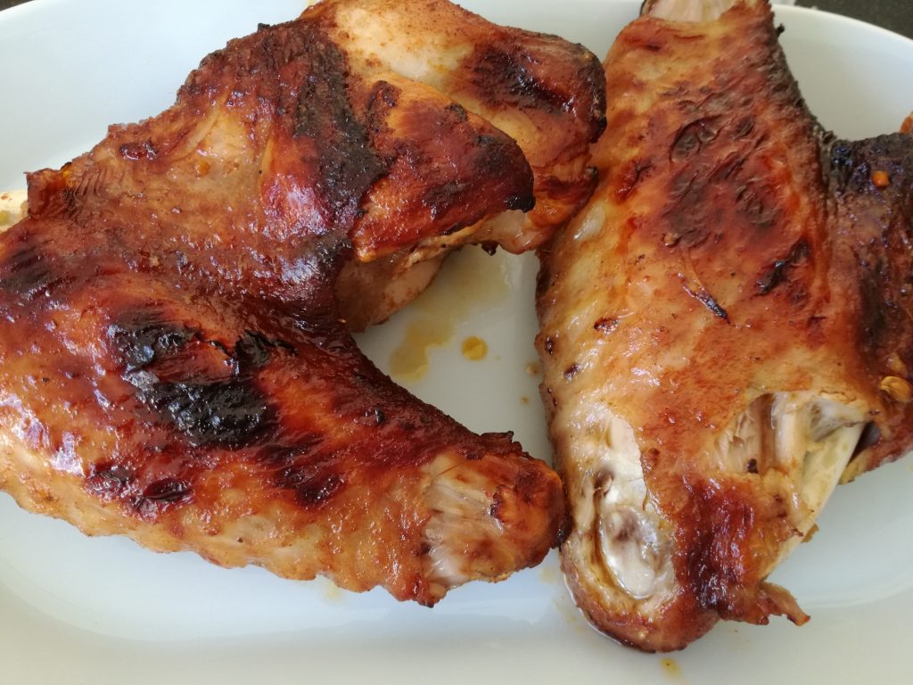 Würzige Putenflügerl Biohof Kreuzeder